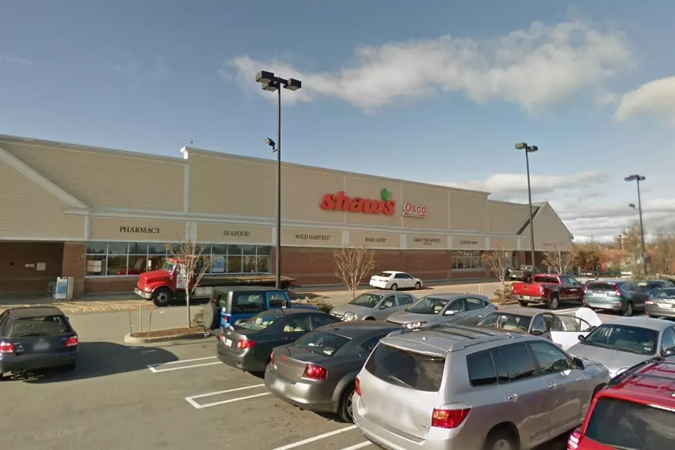 Shaw’s in Westbrook, Maine is Closing