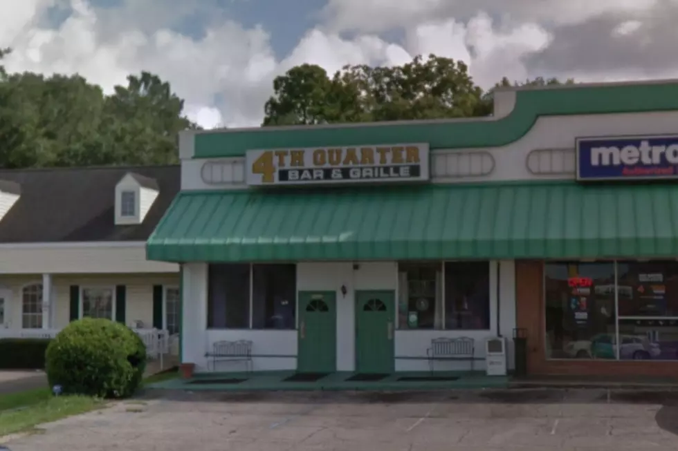 Remember When a Maine Man Was Arrested in Florida After Trying to Pay a Bar Tab With a Rock?
