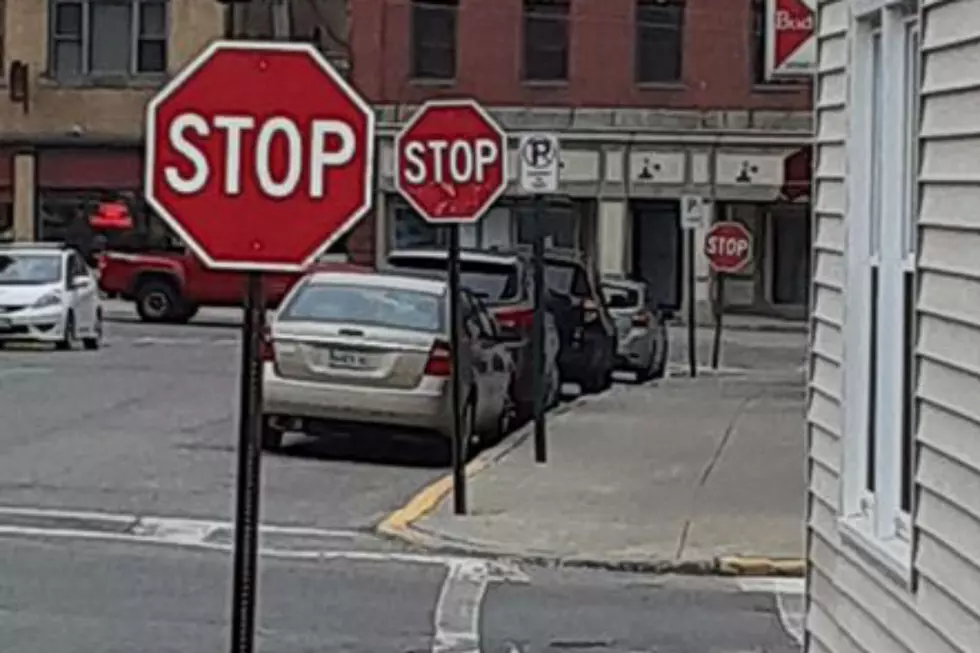 Can You Figure Out This Stop Sign Conundrum In Biddeford?
