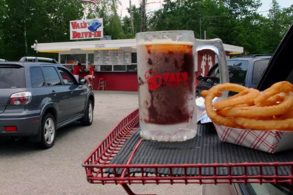 No Summer In Maine Is Complete Without A Trip To This Classic Lewiston Drive-In